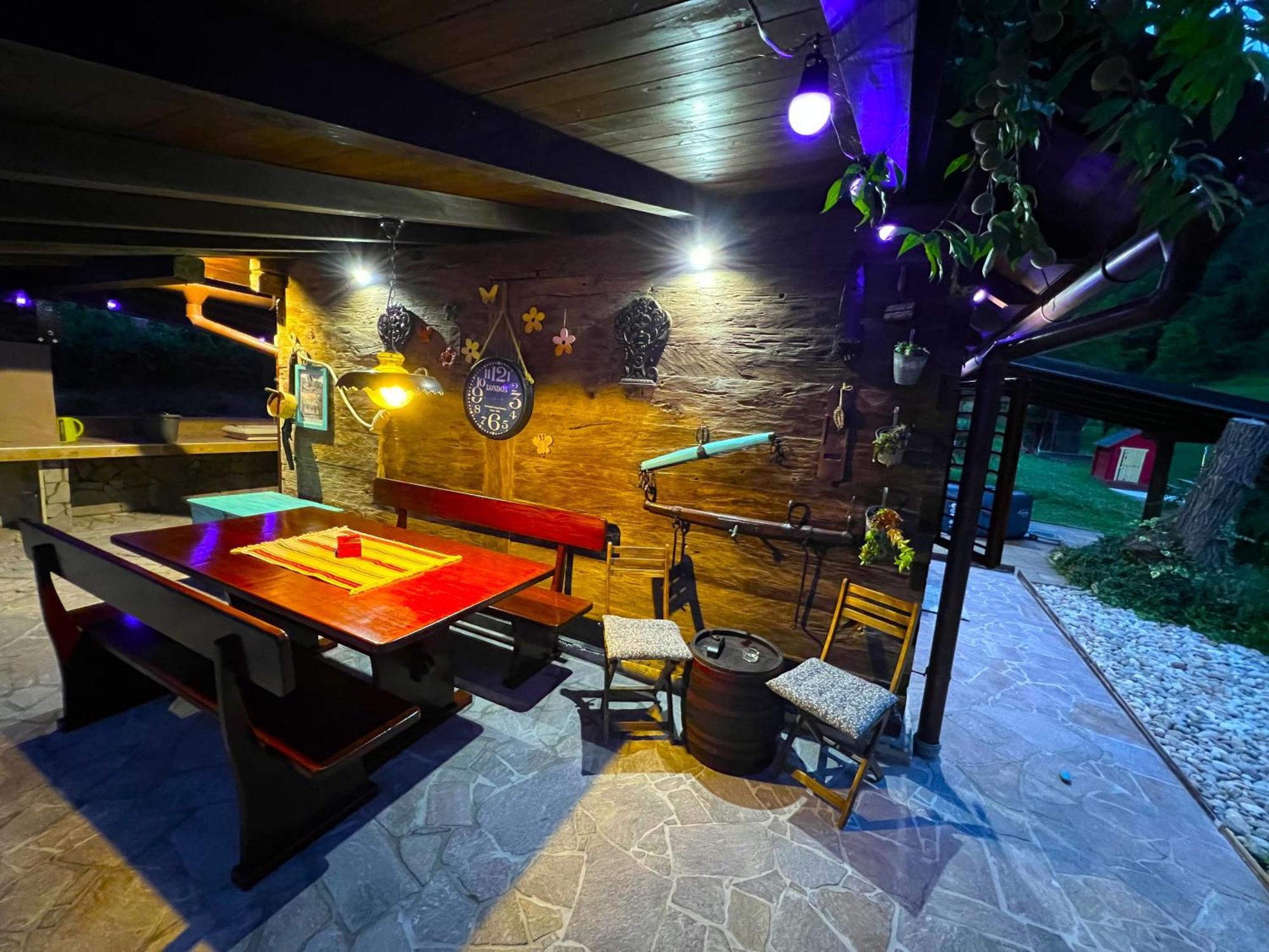 Villa Pepeljuga Kuca Za Odmor Vizovlje Exterior foto