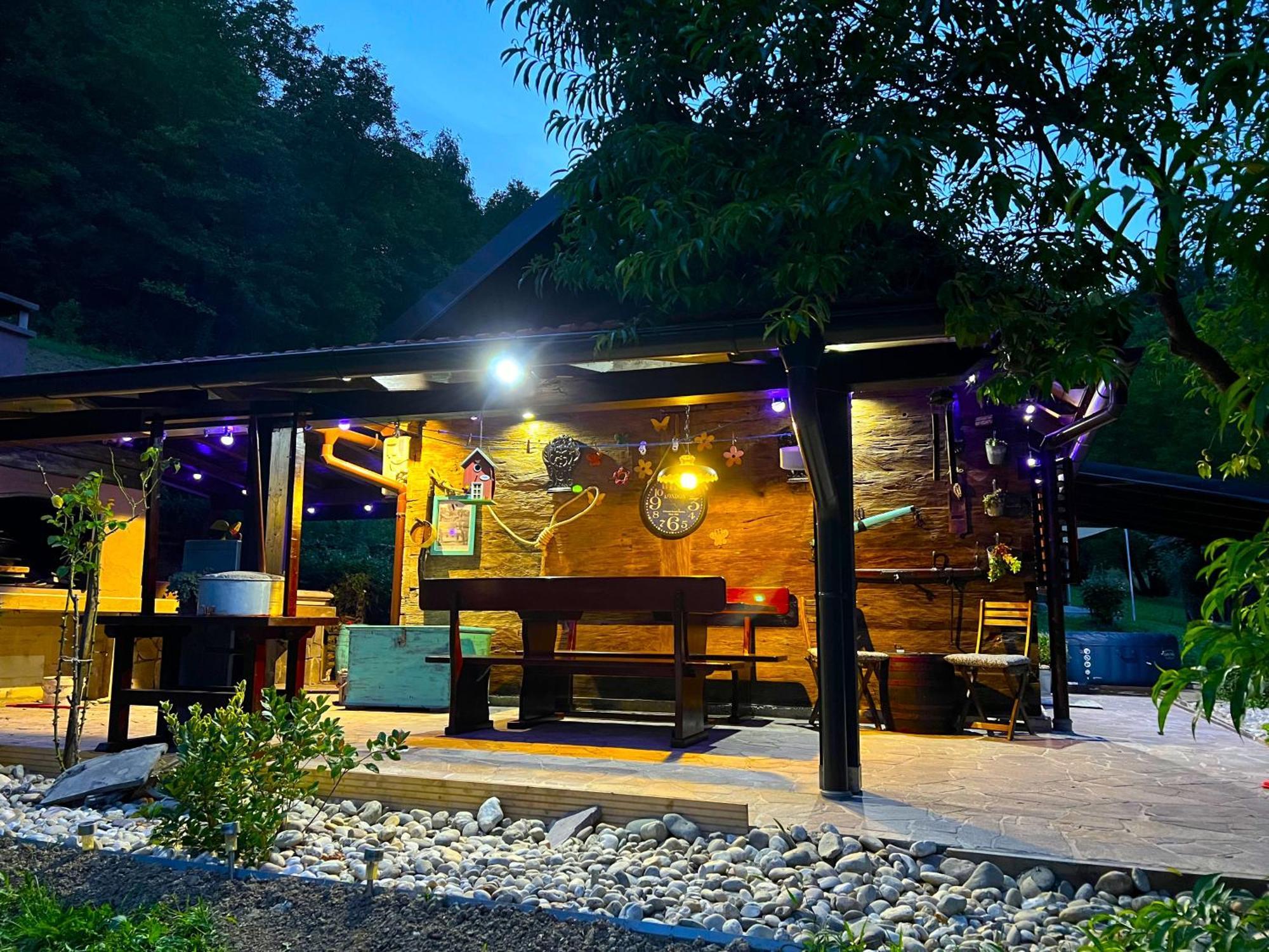 Villa Pepeljuga Kuca Za Odmor Vizovlje Exterior foto